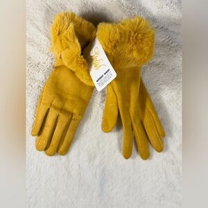 Stylish Mustard Yellow Gloves with Faux Fur Trim
